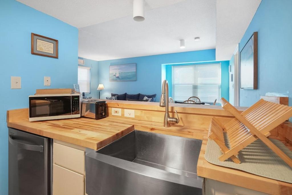 Beautiful Blue Ocean Condo Surfside Beach Bagian luar foto